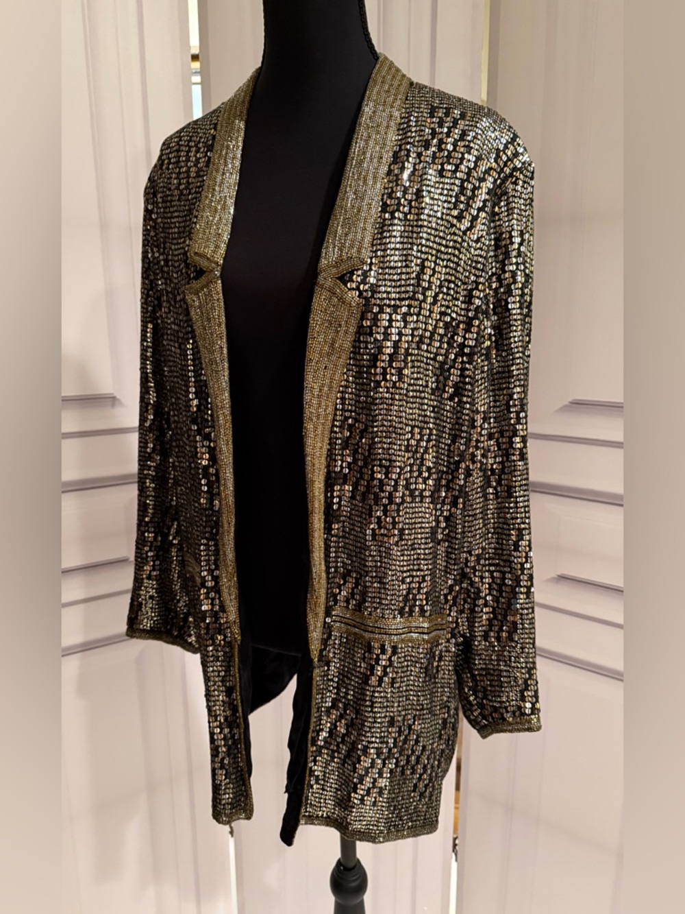 Sequin Beaded Open-Front Jacket in Gold Black